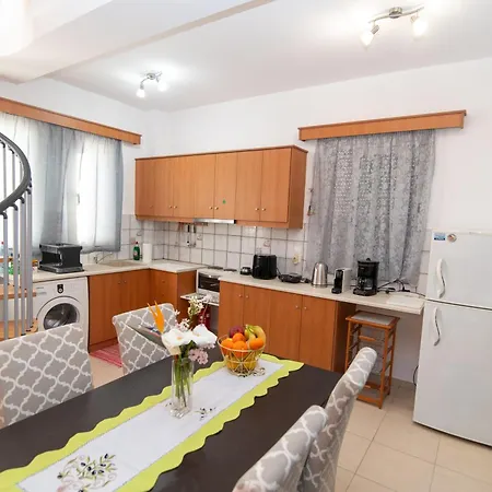 Holiday home Olive Paradise Maison